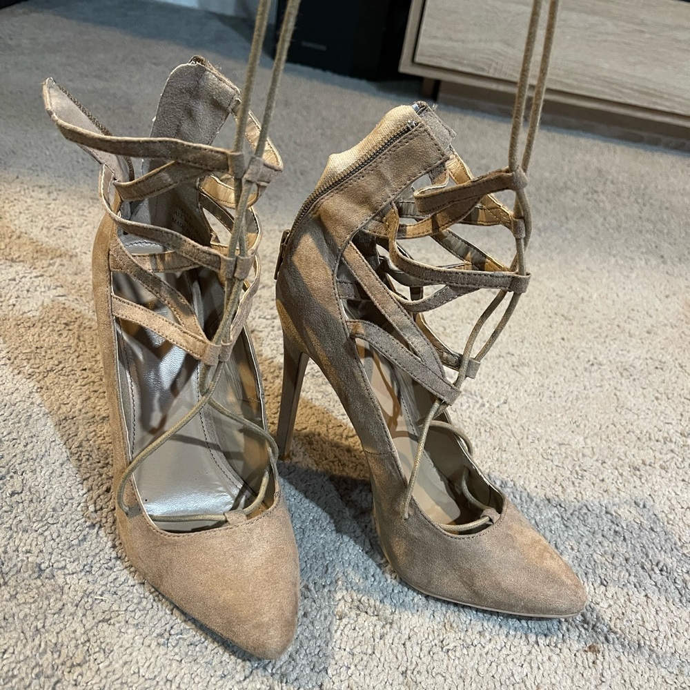 CHARLOTTE RUSSE pointed toe laced up heels
